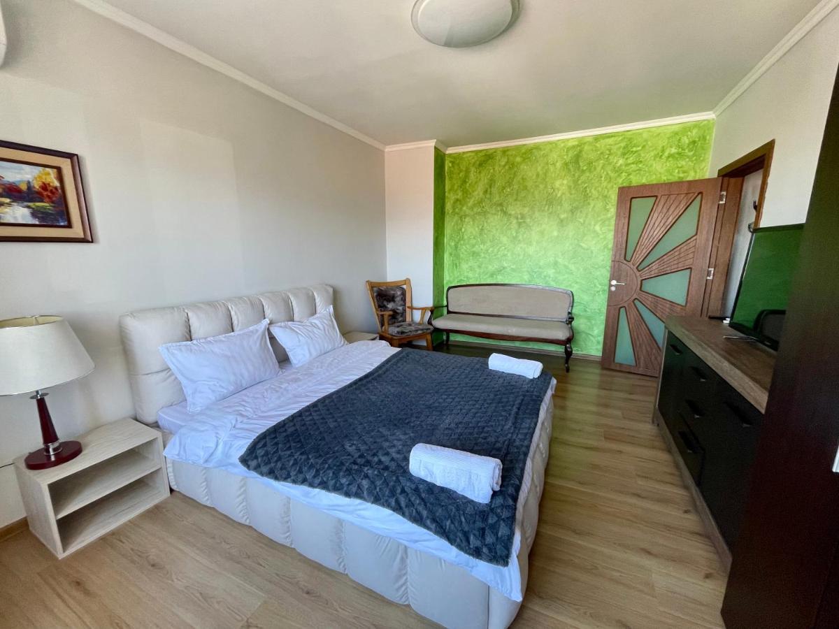פזרג'יק Amazing View Central 1 Bedroom Apartment מראה חיצוני תמונה